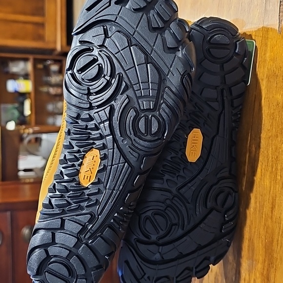 💖 HIKE FOOTWEAR DARK GOLDEN MUSTARD Hiking Boots  (💲price reduced!) 💖 NWT - Picture 6 of 15